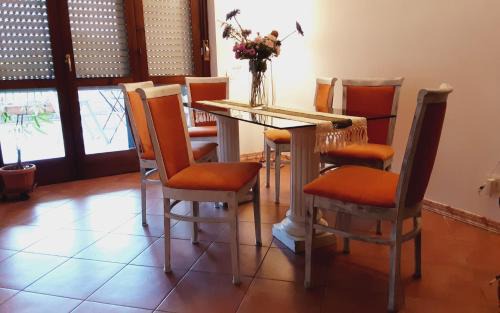 Zona XVIII Capannelle Apartment | Family-Friendly Lucrezia Romana Apartment Near Cinecittà