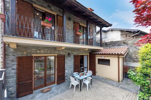 Gignese Apartment | Discover Lucy In The Sky: Pet-Friendly Retreat in Gignese