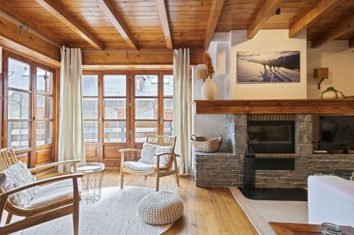 Gessa Apartment | Discover Luderna: Family-Friendly Apartment with Terrace