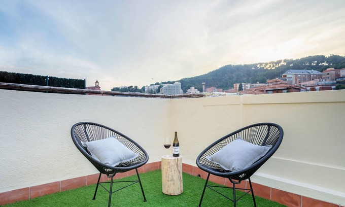 El Guinardo Apartment | Pet-Friendly Stay at Luderna - Arc de Sant Marti Barcelona