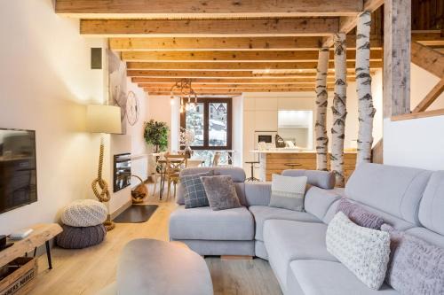 Pujo Apartment | Family-Friendly Retreat at Luderna - Casa Obago