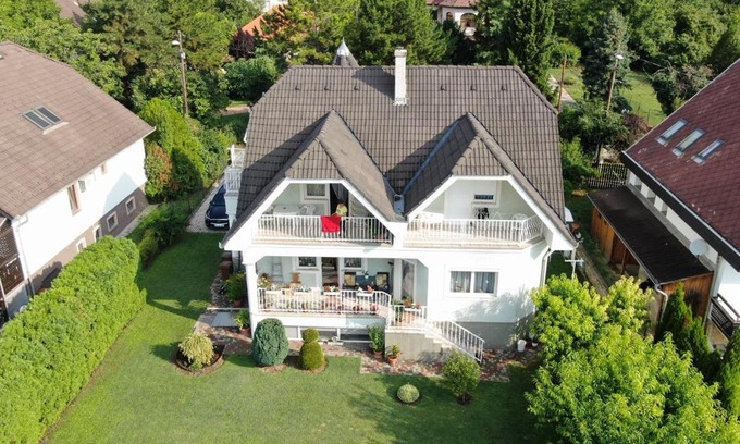 Balatonfured Apartment | Family-Friendly Retreat at Ludika Vendégház - Rated 9.3/10