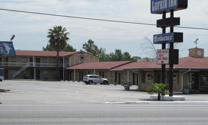 Lufkin Hotel | Budget-Friendly Lufkin Inn with Family Amenities Awaiting You