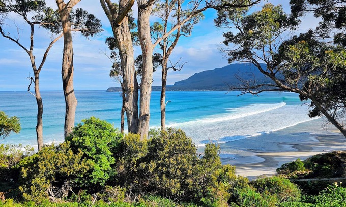 Eaglehawk Neck Hotel | Lufra Beachside Hotel