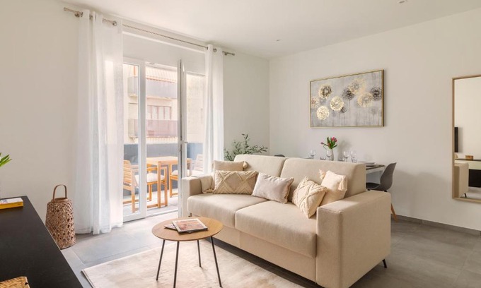 Lugano Apartment | Elegant Lugano Superior Suites with Free Parking & Family-Friendly