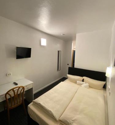 Suedviertel Hotel | Discover Luise City - Family-Friendly near the Philharmonie