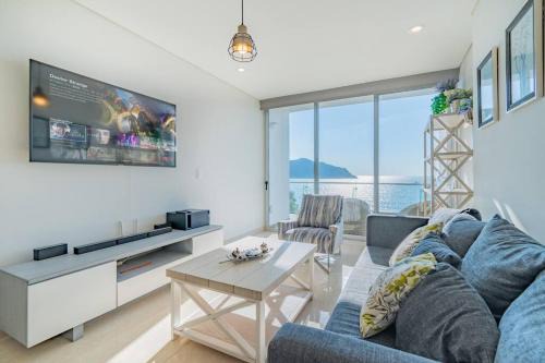 Zona Dorada Apartment | Lujoso Depa al Pie de la Playa Camino al Mar