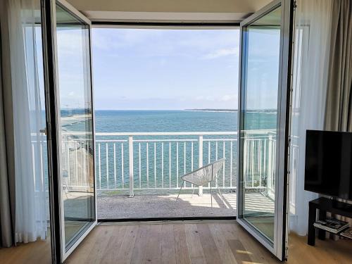 Darlowko Apartment | Experience Scenic Oceanfront Apartments in Darłówko