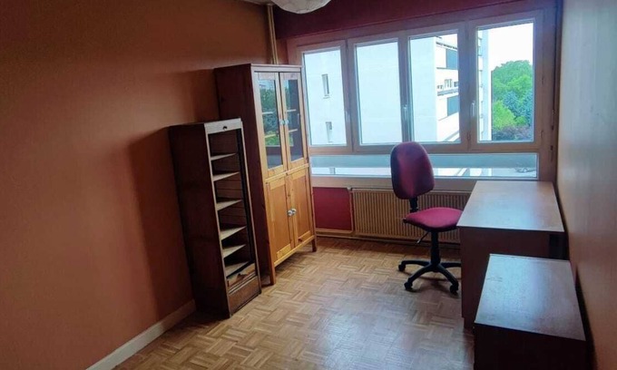 Grand Trou - Saint Jean De Dieu Apartment | Bright and Central Hotel with Spa and Pet-Friendly Amenities