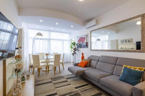 Olgiata Apartment | Bright Apartment with Terrace in La Storta - Rated 8.9/10