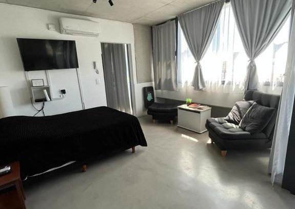 Remedios de Escalada Apartment | Bright 40m Apartment in Prime Southern Location
