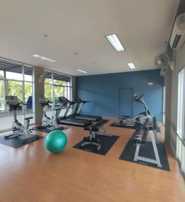 Cha-am Apartment | Exquisite Lumpini Seaview: Family-Friendly with Pools