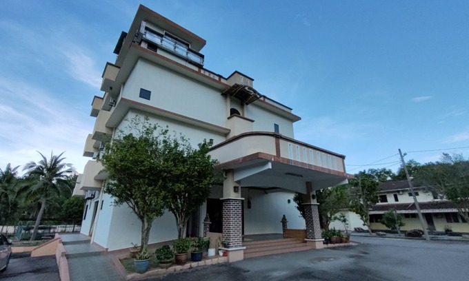 Lumut House | Lumut Villa Inn Homestay