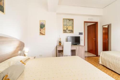Sangineto Bed & Breakfast | Discover Luna e Stelle: Oceanfront Retreat with Top Amenities