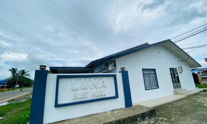 Semporna House | Family-Friendly Luna Guesthouse with Kitchen Amenities