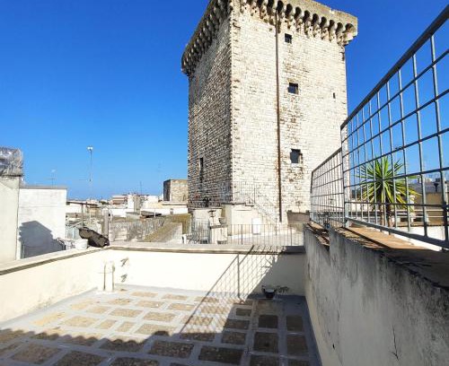Rutigliano Apartment | Cozy Luna Normanna: Family-Friendly with Top Guest Rating