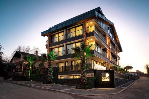 Altinova Hotel | Pet-Friendly Getaway at Luna Residence with Hot Tub Access