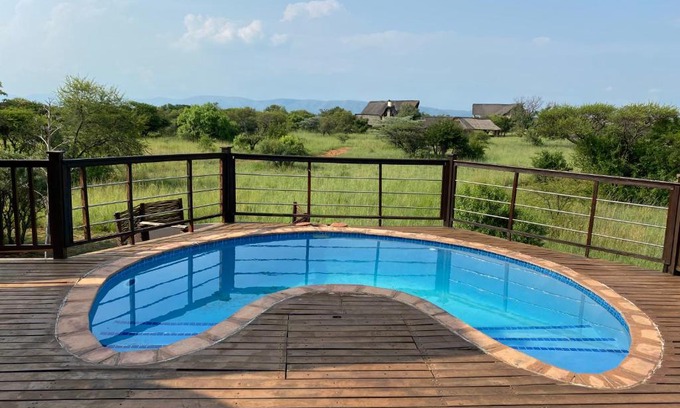 Leeupoort Villa | Experience Luna Rossa at Zebula Golf Course & Spa Resort