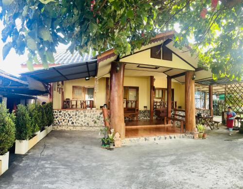Pai House | Discover Lungsonhouse: Guest Rated 8.2 with Breakfast