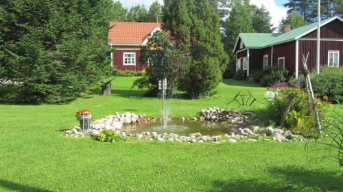 Ikaalinen House | Discover Luomajärven Hevoskievari: 9/10 Guest Rated Escape