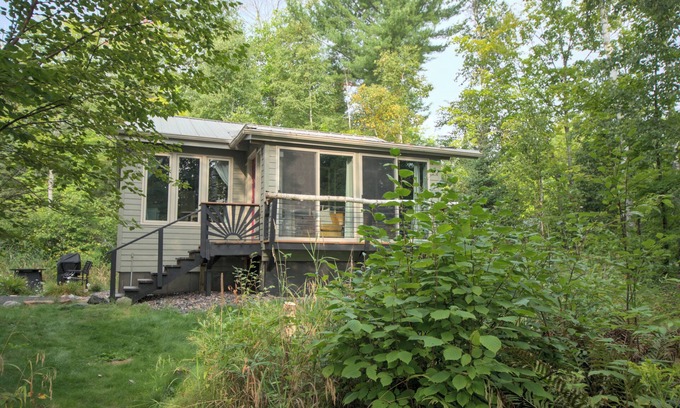 Cornucopia Cottage | Experience Lupine Landing: Tiny Home with Lake Views