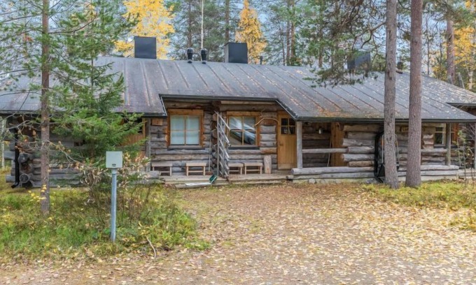 Pyhatunturi House | Lake View Retreat at Luppokero 2 by Interhome
