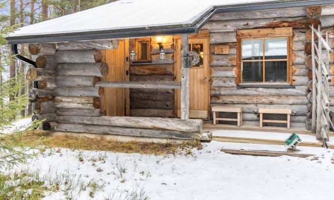 Pyhatunturi House | Lake View Getaway at Luppokero 3 by Interhome