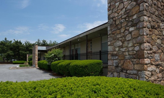 Luray Hotel | Discover Luray Caverns Motels with Oceanfront Amenities
