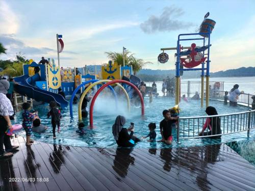 Kuantan Resort | Discover LurrVe Dê' SĒÀ Resident with Private Beach Access