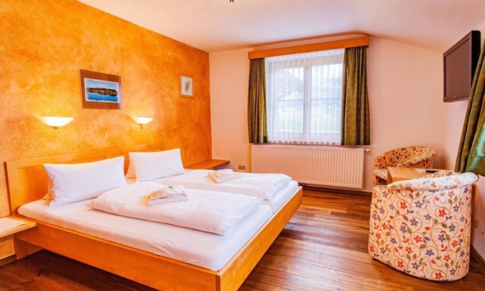 Weissenbach Apartment | Explore Comfort at Gästehaus Hartweger in Kufstein