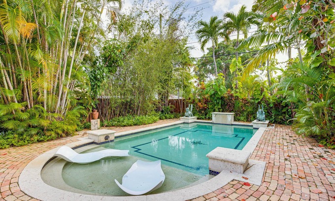 Old Northwood House | Relaxing West Palm Beach Retreat with Private Pool Oasis