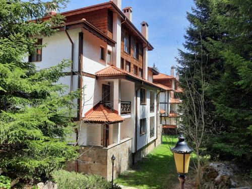Smolyan Apartment | Unforgettable Stays at Lusi Holiday, Смолянски езера