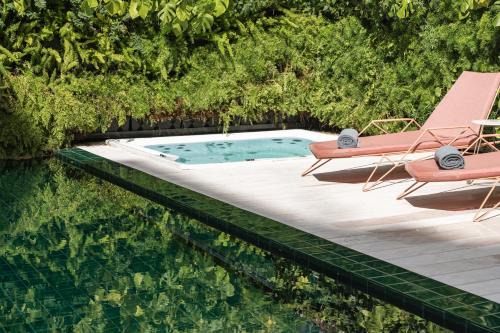 Sao Jorge de Arroios Hotel | Experience Elegance at LUSTER Hotel with Oceanfront Views