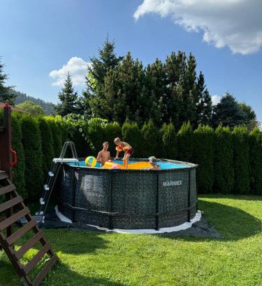 Relov House | Discover Lutra Montana: Family-Friendly Stay with Kitchen