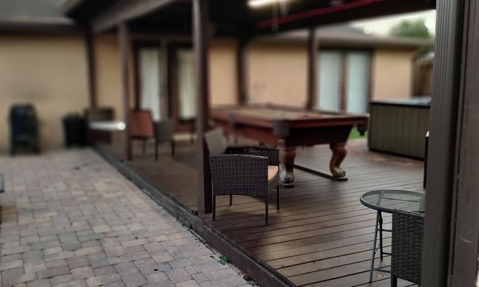 Lutz House | Experience Lutz Lake Resort House with Oceanfront Views