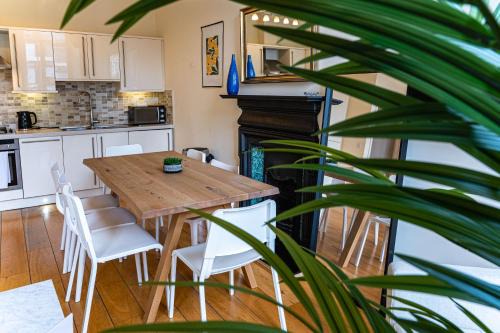 Bloomsbury Apartment | Beautiful 3-Bedroom Retreat in Covent Garden