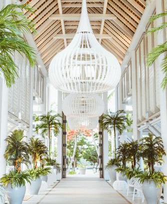 Grand Gaube Resort | Relax at LUX* Grand Gaube Resort & Villas: Beachfront Bliss