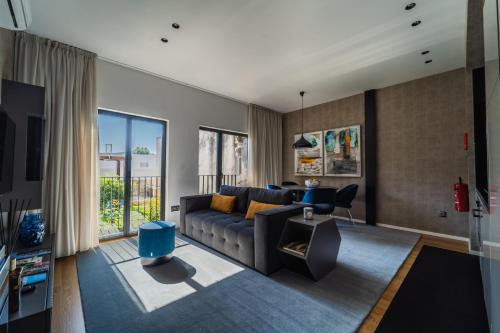 Braga House | Discover Lux Housing Século XXI: Family-Friendly Haven