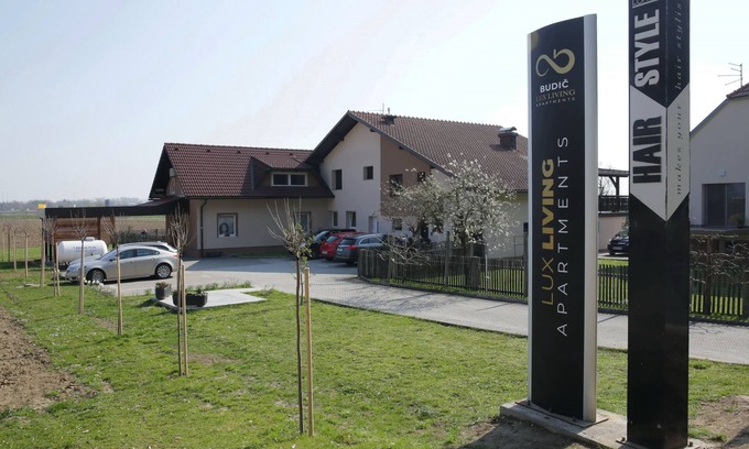 Catez ob Savi Apartment | Top-Rated Living Apartment Budic with Family-Friendly Amenities