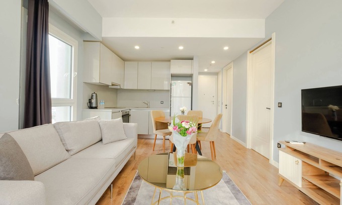 Bagcilar Apartment | LUX RESIDENCE 2 ROOMS 1 SALOON