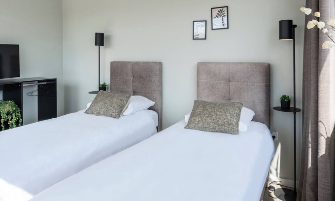 Raamsdonksveer Apartment | Cozy Room with Shared Kitchen for Family Getaways