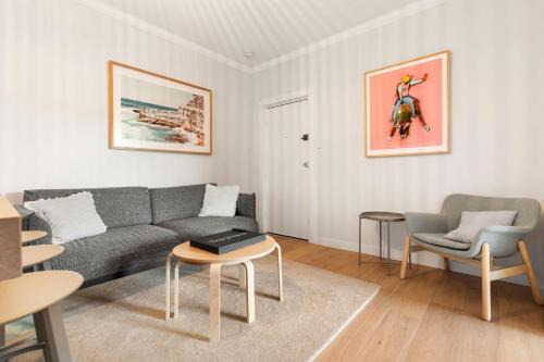 North Bondi Apartment | Coastal Retreat: 2BR Bondi Beach with Oceanfront Views