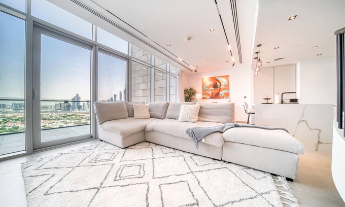Bur Dubai Apartment | Modern Duplex Retreat in DIFC with Pool & Family Amenities