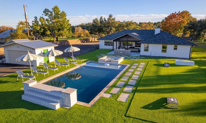 Dripping Springs House | Inviting Getaway with Pool, Hot Tub & Backyard Fun