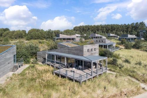 Ouddorp Villa | Unforgettable Ocean View Stay at Villa Super VIP 4 Pers.