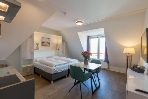 Zoutelande Apartment | Pet-Friendly Luxe Studio for 2 with High Guest Rating