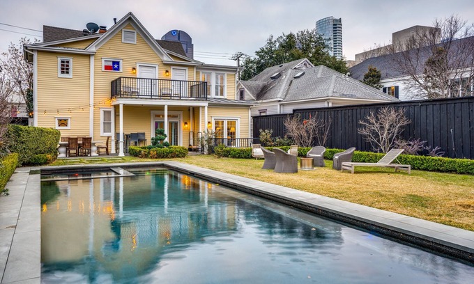 Uptown House | Relax at Luxe Thomas Mansion with Pool and Hot Tub Access