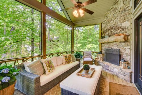 Cullowhee House | Trillium Retreat with Fire Pit, Near Cashiers