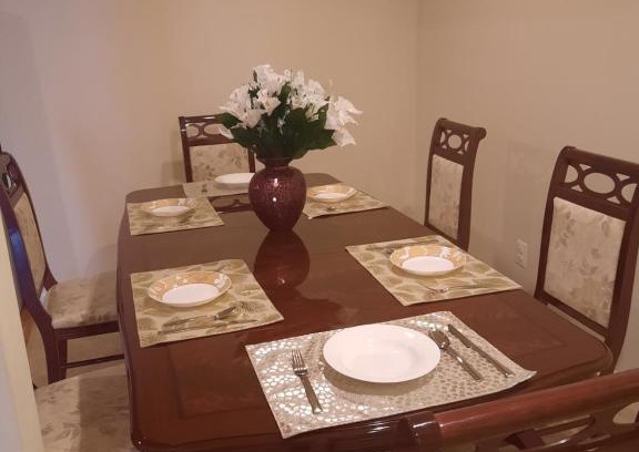 Lake Ridge Apartment | Elegant Family Retreat at Luxe Hotel - Ideal for Kids