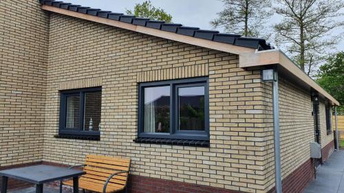 Dirkshorn House | Family-Friendly Bungalow with Fenced Yard for Pets